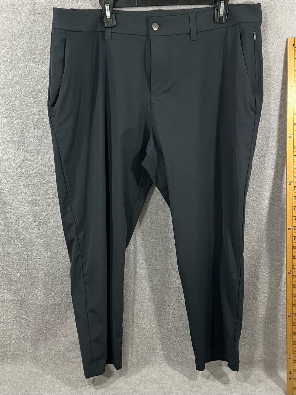 Lululemon ABC Classic Fit Pant Mens 38 Dark Gray ABC 38x26 Stretch LM5AQGS